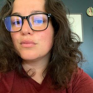 Meet your Posher, Rebecca